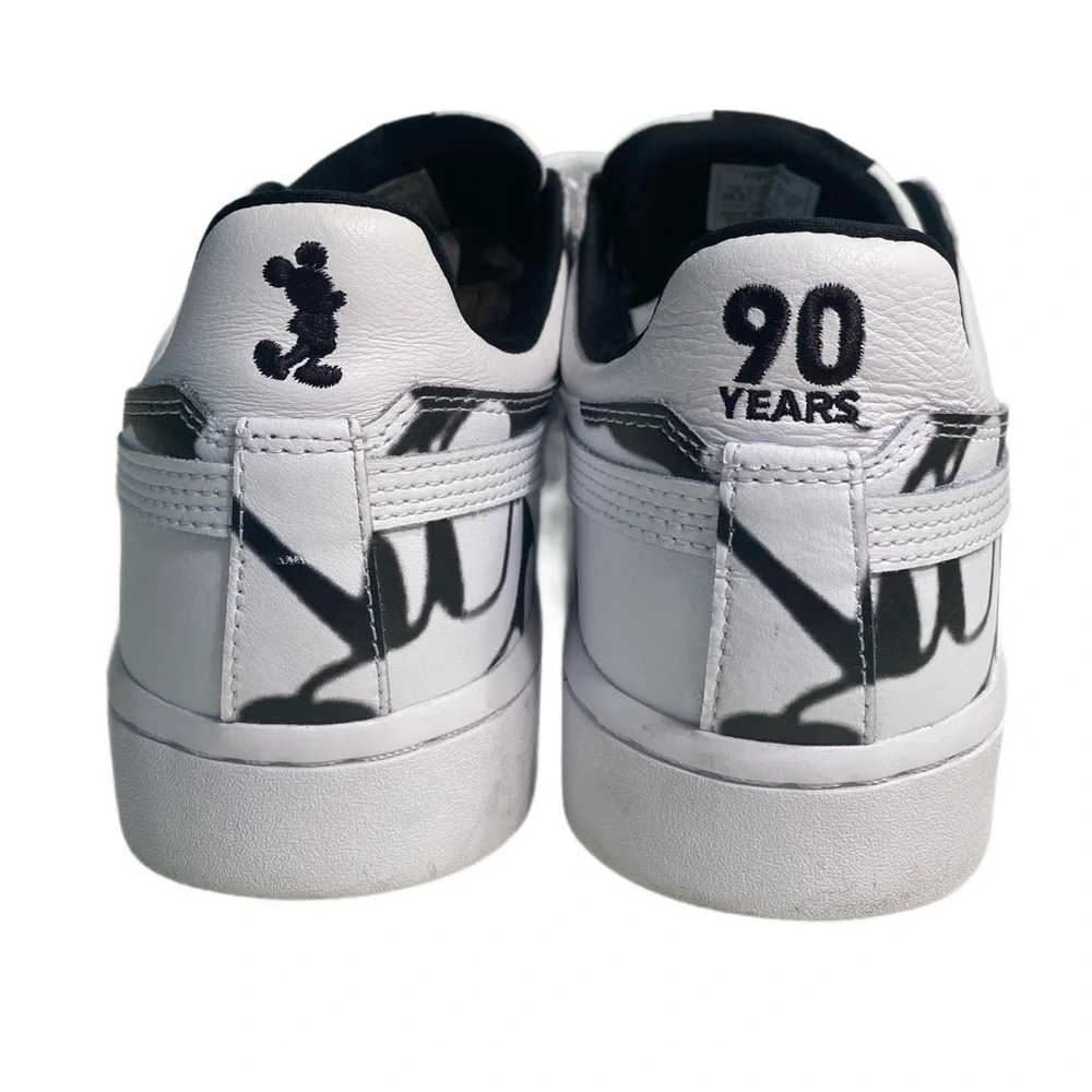 Asics tiger disney